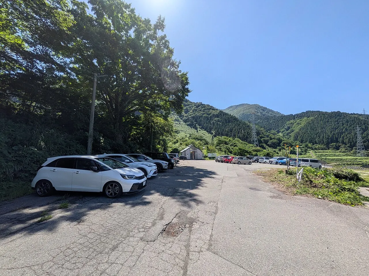 カドハラコースの駐車場