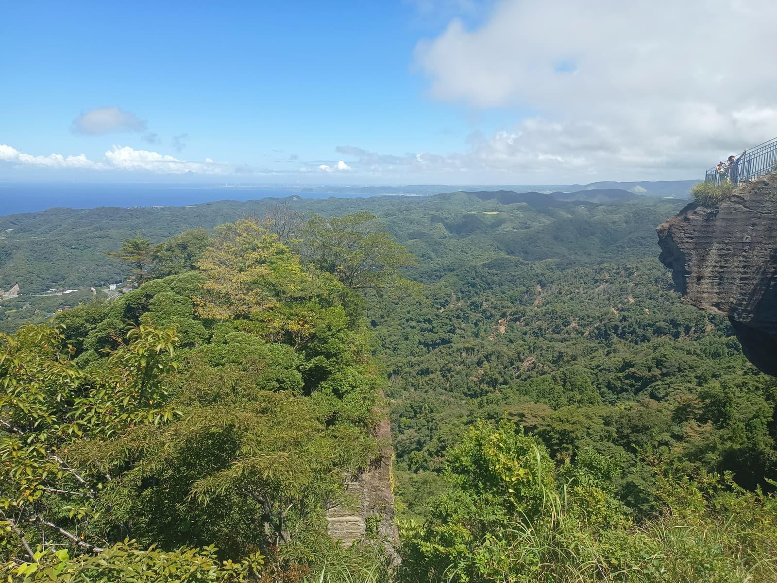 GWの鋸山登山ガイド｜初心者向けコース・混雑・服装・アクセスをまとめて解説