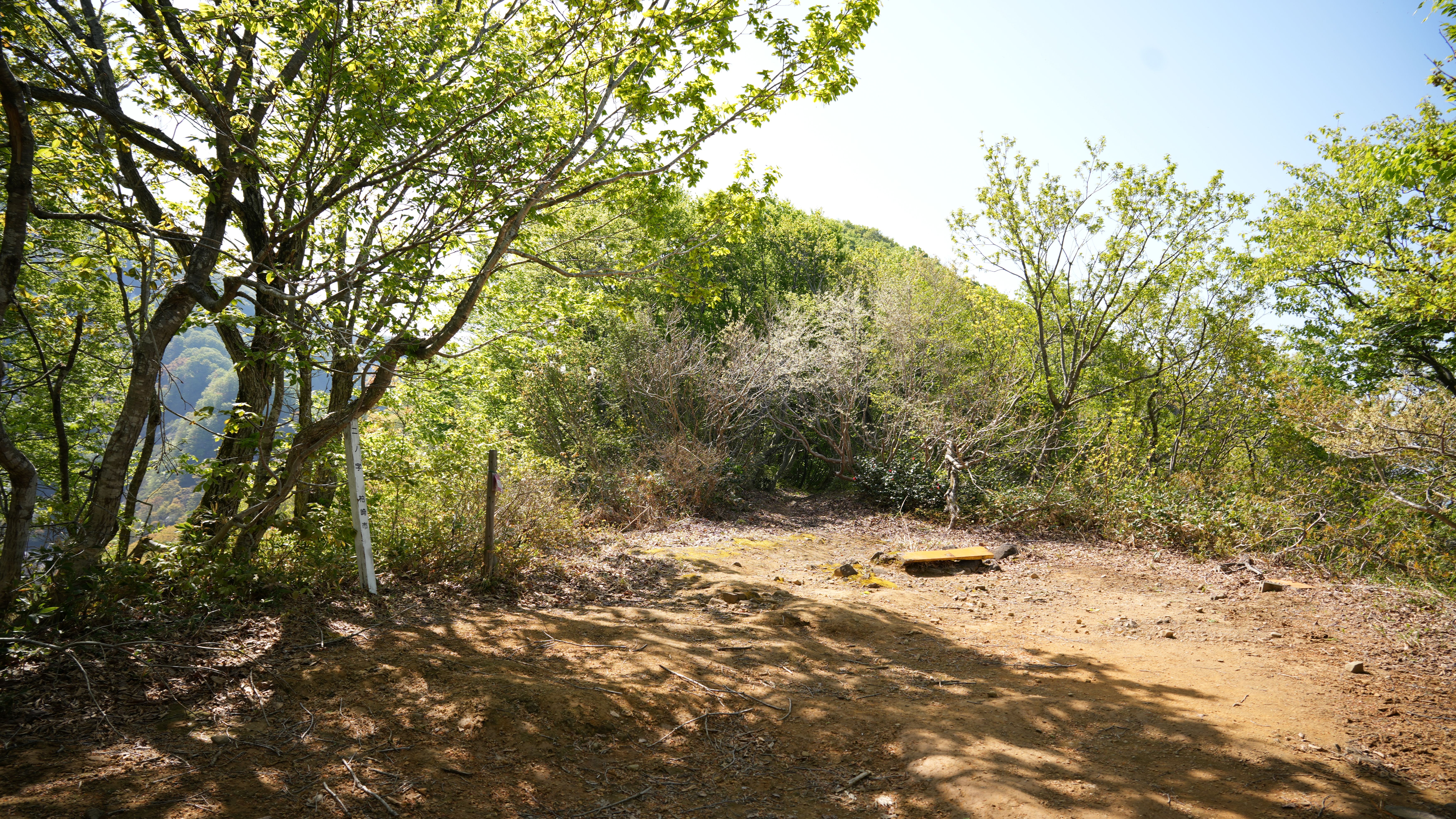 休憩しやすい二ノ字の広場